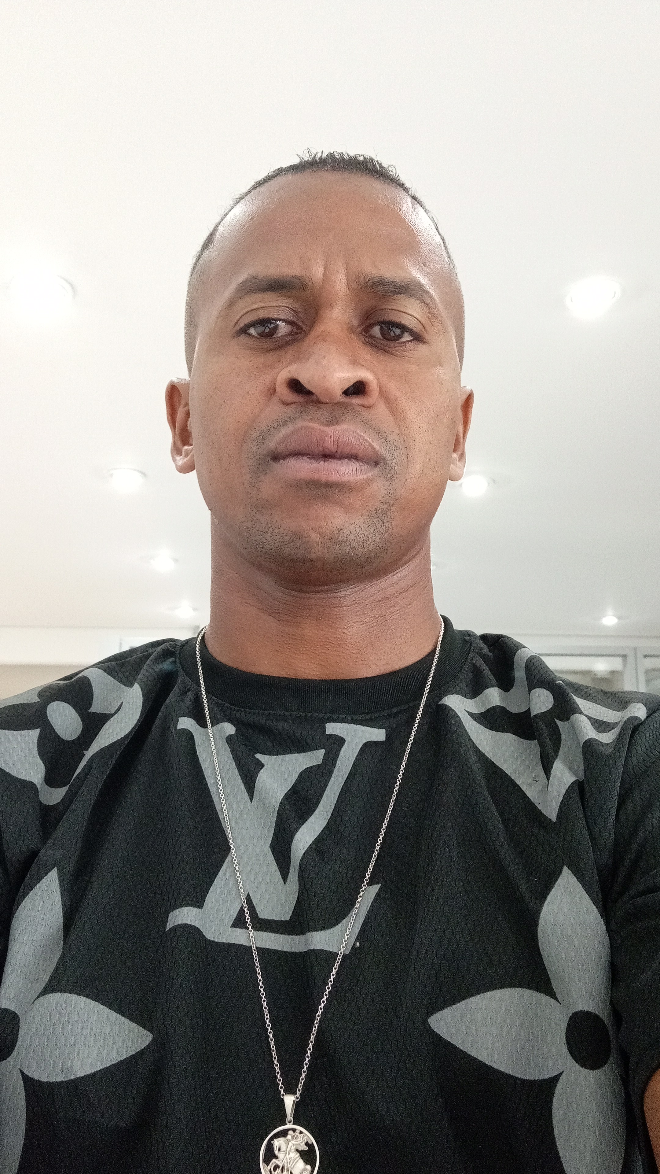 ARY PAULO ALVES SANTIAGO