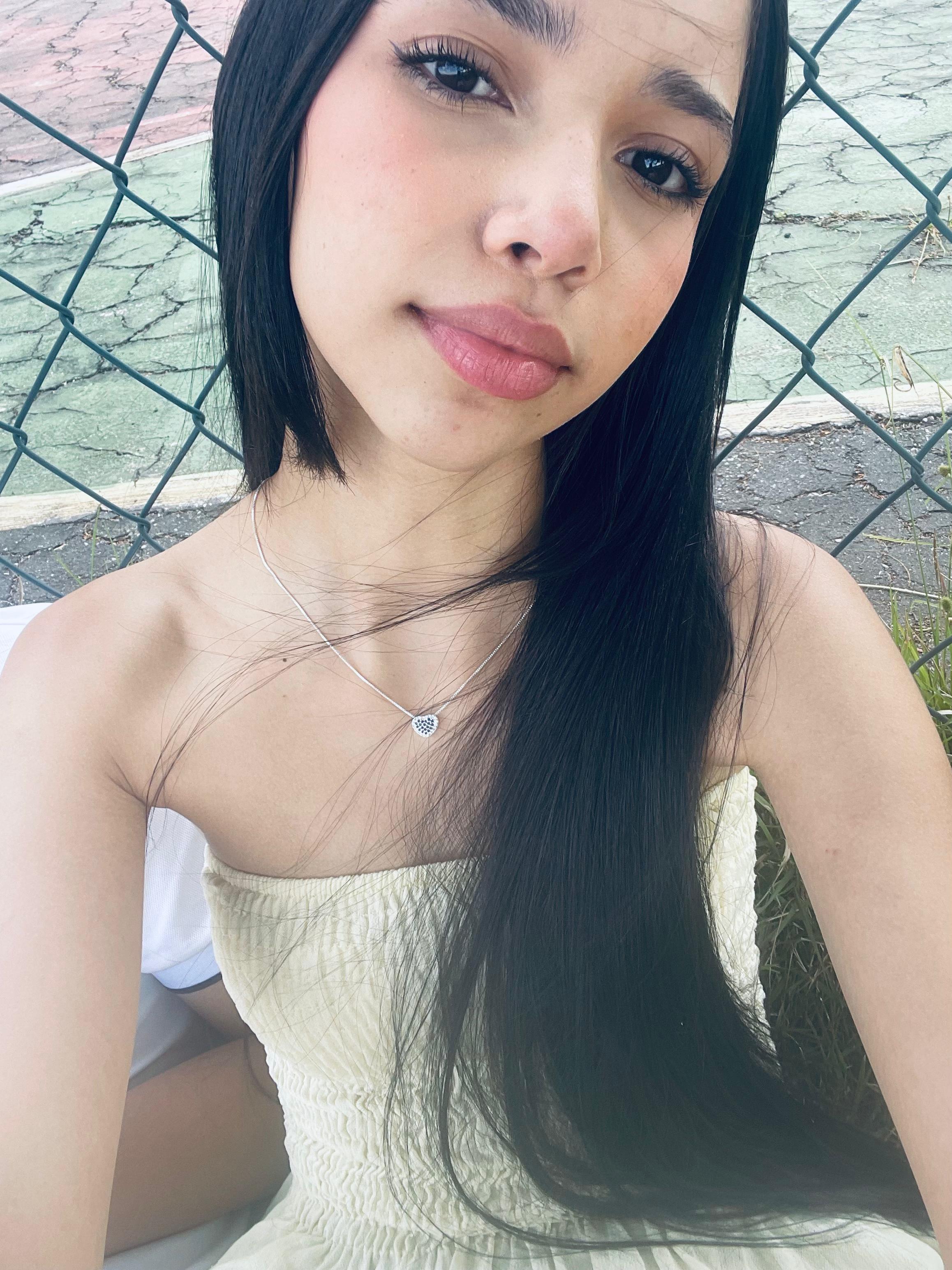 Pâmela Beatriz Santana Da Cruz 
