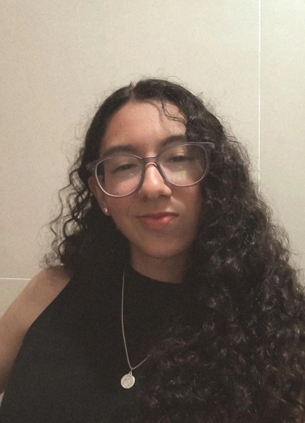 Júlia Oliveira Franco Frota 